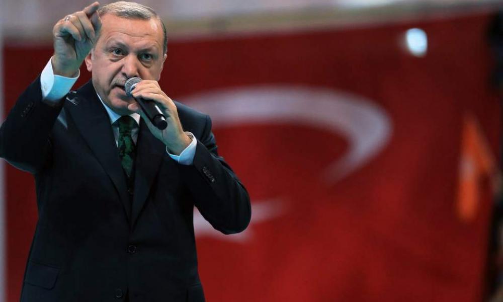 Αυτοεξόριστος Τούρκος δημοσιογράφος ‘αποκαλύπτει’ το τέλος του Ερντογάν στην Τουρκία!