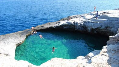 Γκιόλα: Η παραλία στη Θάσο με τα γαλαζοπράσινα νερά που χαρακτηρίστηκε "φυσική πισίνα"