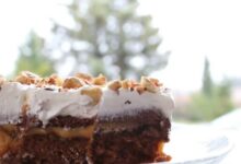 Λαχταριστό γλυκό ψυγείου με καραμέλα και σοκολάτα