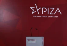 ΣΥΡΙΖΑ: «Η Ελλάδα δεν αναγνωρίζει τίτλους ευγενείας», δήλωση της αντιπολίτευσης για το θέμα της ιθαγένειας των υιών Γλύξμπουργκ.