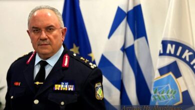 ΕΛ.ΑΣ: Αποστρατεύονται οι τρεις από τους τέσσερις αντιστράτηγους, φόβοι για ελλείψεις με τις νέες ανακατατάξεις και κρίσεις.