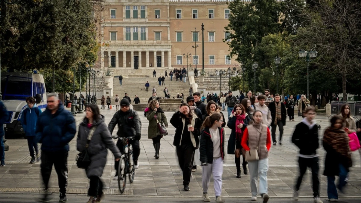 Καιρός: Σταδιακή άνοδος της θερμοκρασίας από την Πέμπτη και για μία εβδομάδα, μετά έρχεται νέο κύμα κακοκαιρίας.