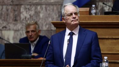 Νέος Πρόεδρος της Δημοκρατίας εξελέγη σήμερα, με 160 ψήφους, ο Κώστας Τασούλας.