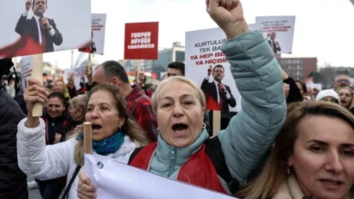 Διεθνής Κατακραυγή για την κράτηση Ιμάμογλου – Το Ευρωπαϊκό Συμβούλιο συγκαλείται για την παράνομη κράτησή του.