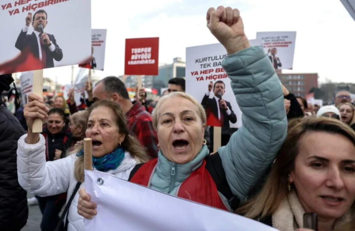 Διεθνής Κατακραυγή για την κράτηση Ιμάμογλου – Το Ευρωπαϊκό Συμβούλιο συγκαλείται για την παράνομη κράτησή του.