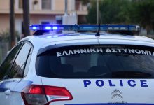 Δολοφονία στη Θεσσαλονίκη: Η 44χρονη πέθανε από ακατάσχετη αιμορραγία – "Ήταν ήσυχοι άνθρωποι" λένε οι γείτονες.