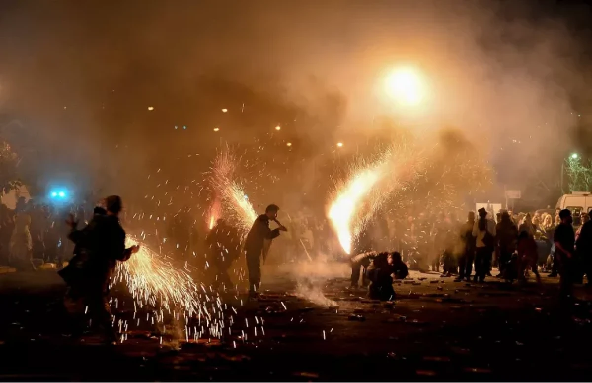 Ακόμα ένα "ματωμένο" Πάσχα με ακρωτηριασμούς: Ο τραγικός απολογισμός από τις κροτίδες και τα πυροτεχνήματα