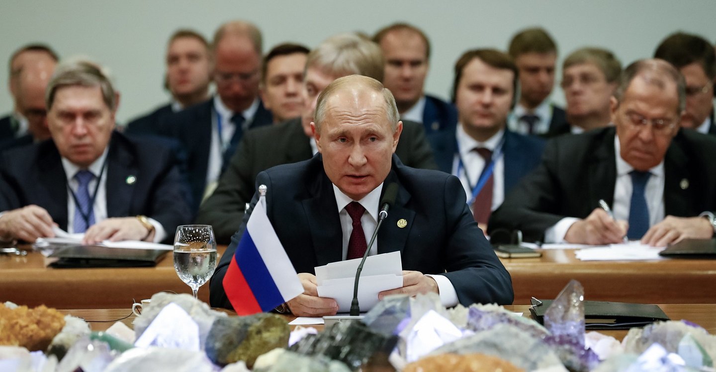 Πούτιν: «Ο πόλεμος στην Ουκρανία θα συνεχιστεί μέχρι την απόλυτη νίκη – Δίνω εντολή για ενίσχυση της παραγωγής όπλων»