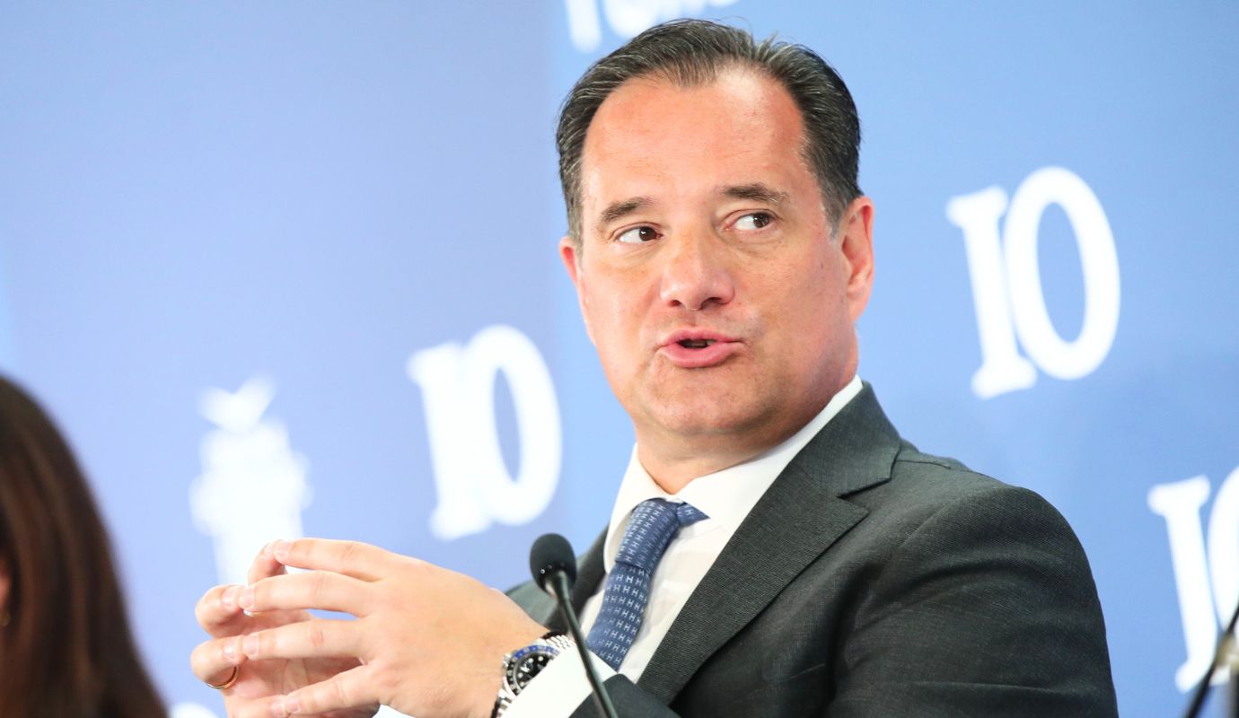 Οργή πολιτών: «Παραδώσατε τα παιδιά μας στους Αμερικανούς»: Ο Άδωνις Γεωργιάδης έδωσε το DNA των νεογέννητων σε ιδιώτες χωρίς να ρωτήσει κανέναν