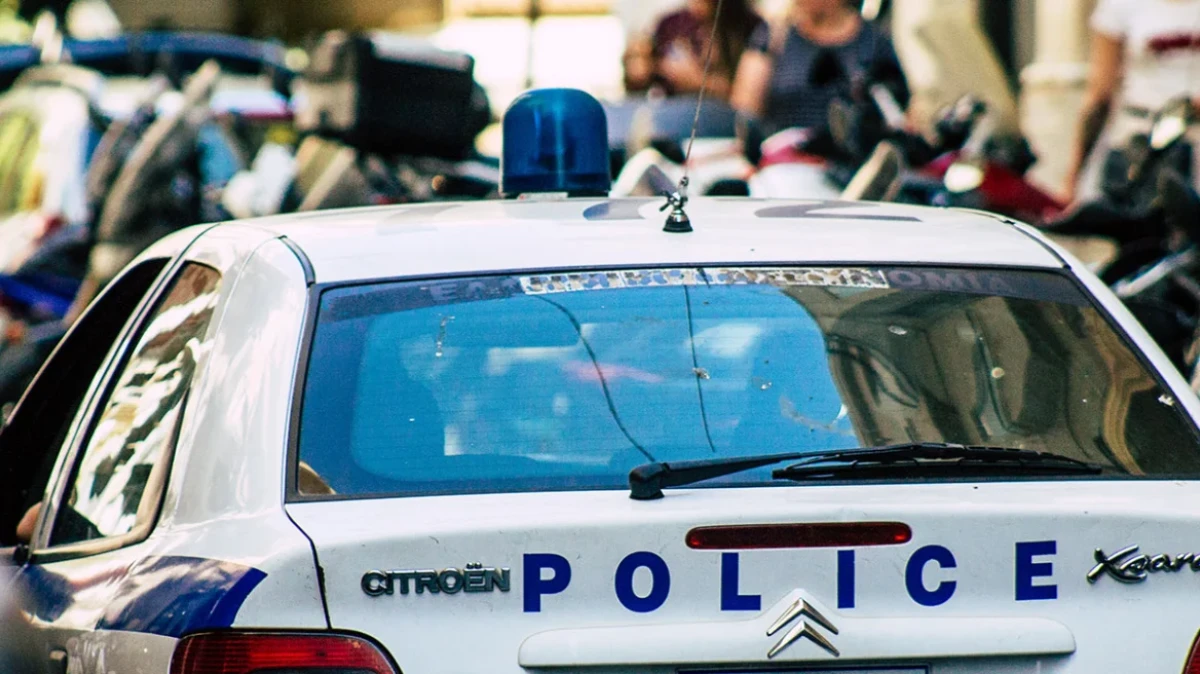 Θρίλερ σε οικογενειακό τραπέζι στο Ρέθυμνο: Η αιματηρή συμπλοκή που οδήγησε σε τέσσερις συλλήψεις - Δύο τραυματίες στο νοσοκομείο