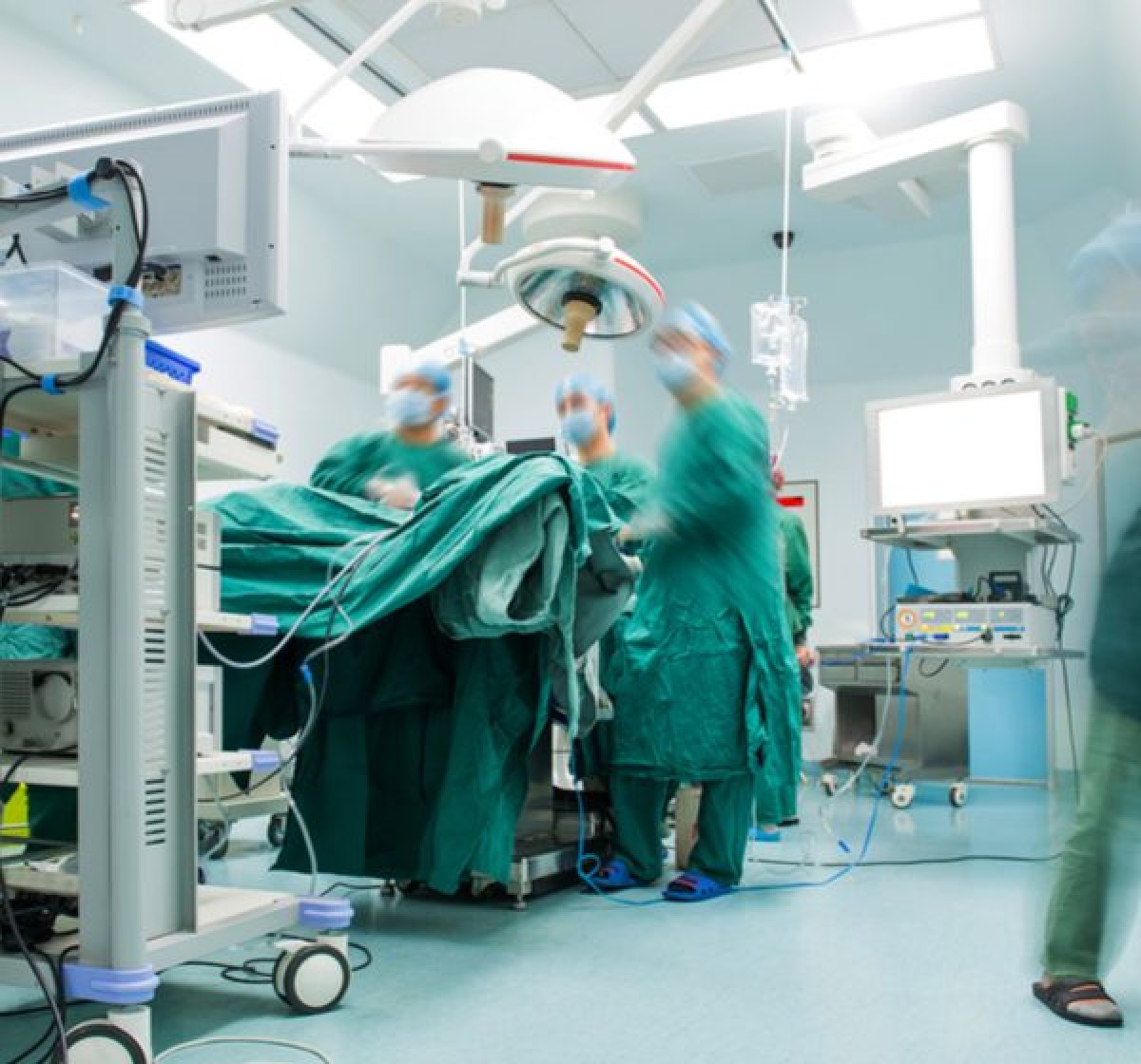 Νοσοκομείο Αλεξάνδρα: Ποιος θα πληρώσει για την 72χρονη που κάηκε στο χειρουργείο; – Συγκλονίζουν οι αποκαλύψεις