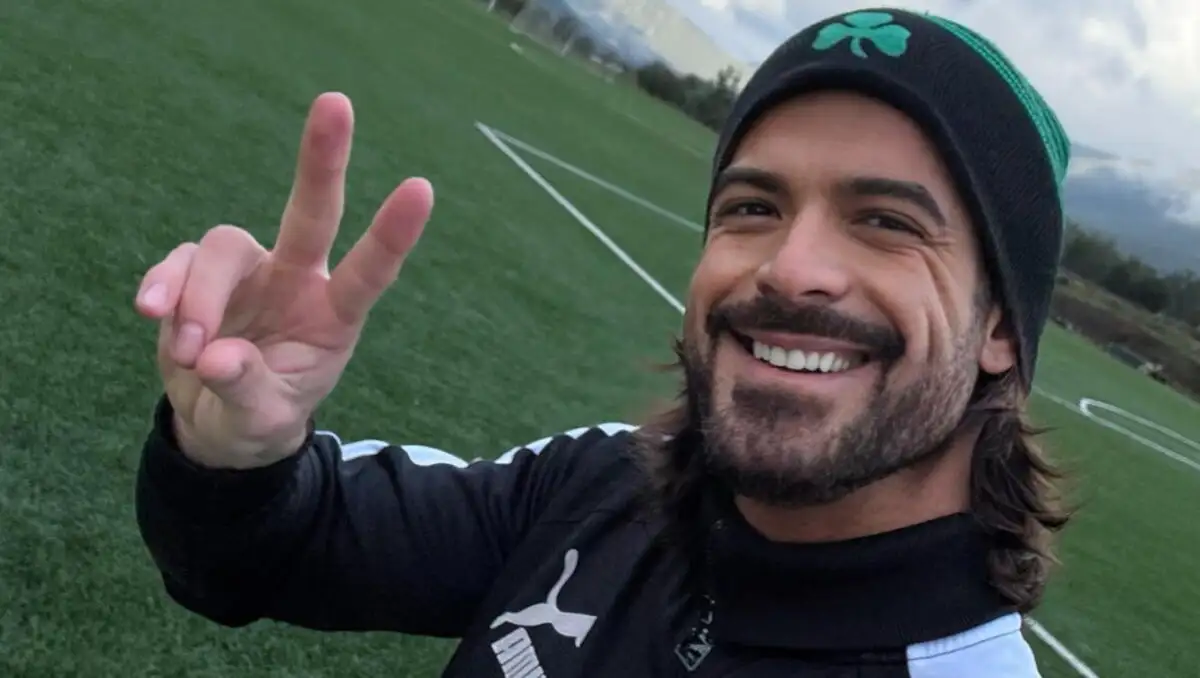 Το πρόσωπο που του έδωσε την κροτίδα με αποτέλεσμα να ακρωτηριαστούν δάχτυλά του κατονόμασε στις Aρχές ο Άρης Μουγκοπέτρος.