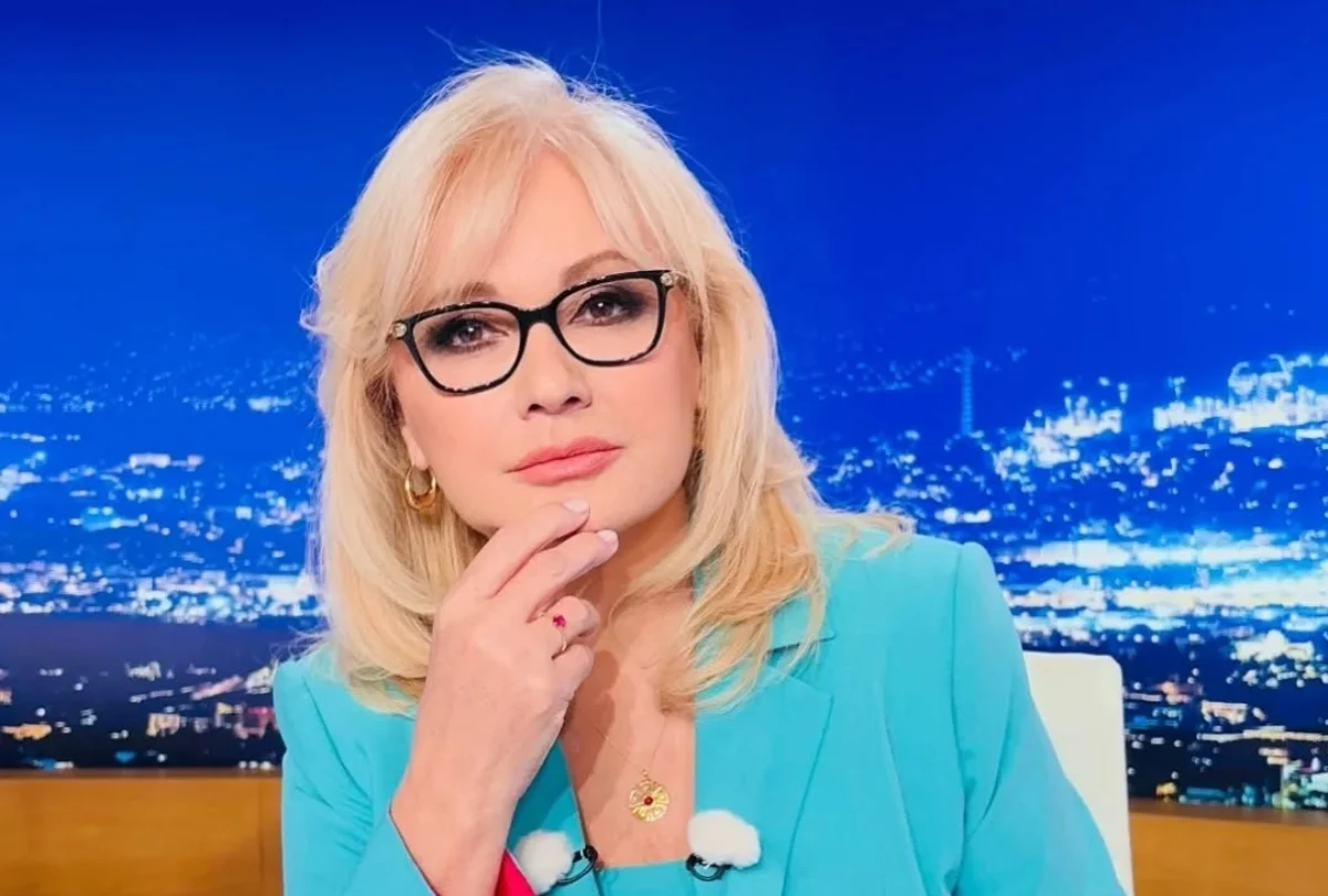 «Θα χαθείς πριν την ώρα σου»: Η Αγγελική Νικολούλη απαντά με... στιλ στο απειλητικό email στον «αέρα» της εκπομπής