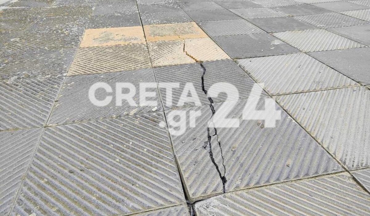 Αυτοψία στην περιοχή των Βουτών, όπου σπίτια υπέστησαν σοβαρές ζημιές και «κόπηκαν» στα δύο, πραγματοποίησαν την Κυριακή (27/4)