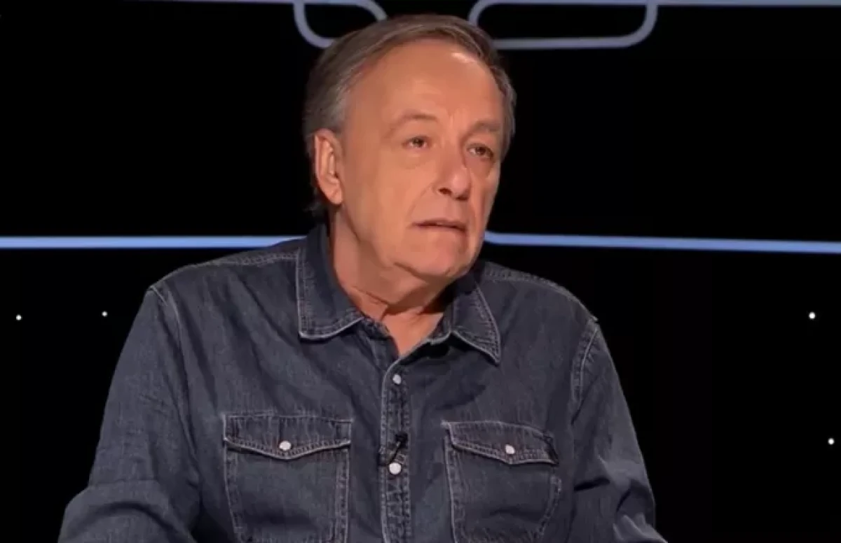 Ο Ανδρέας Μικρούτσικος μίλησε για ακόμη μία φορά για τις οικονομικά δύσκολες στιγμές που αντιμετώπισε στο παρελθόν.