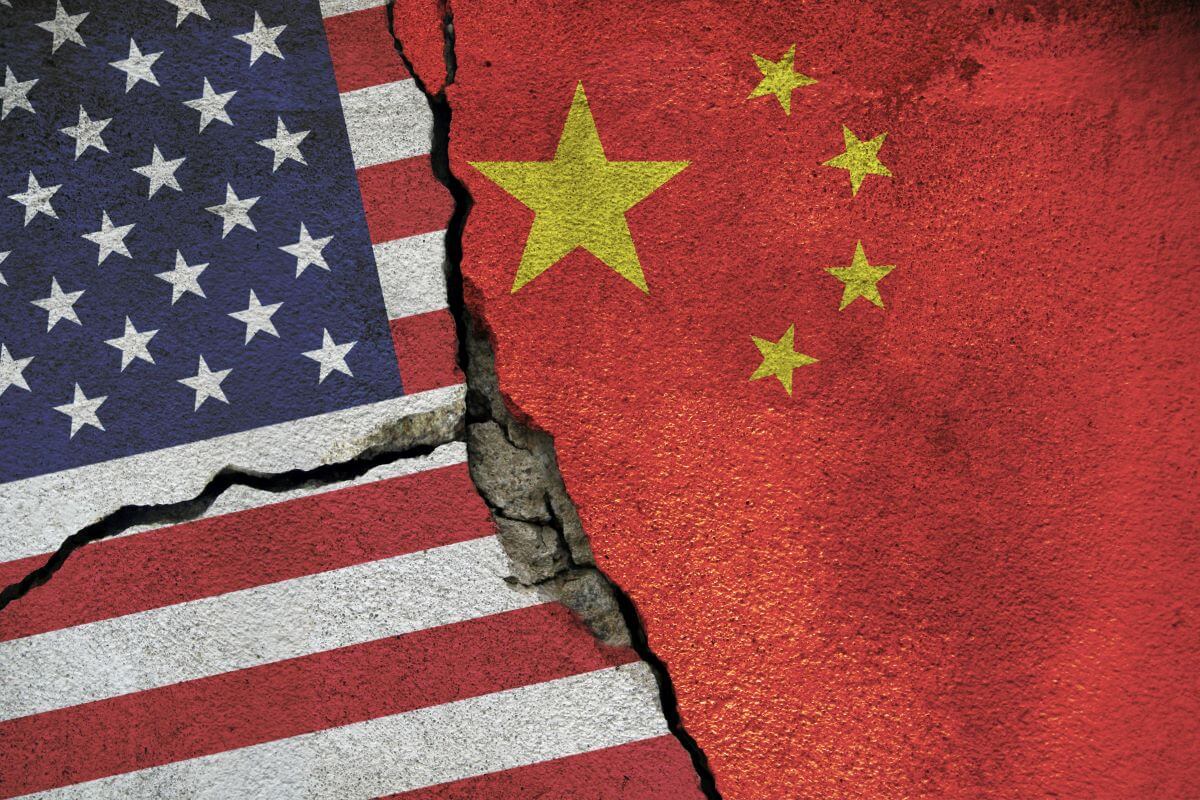 Νέα έκθεση: Ο Κόσμος αμφισβητεί την Αμερική - Αυξάνεται σταθερά η δημοτικότητα Ρωσίας και Κίνας - η εικόνα της έχει δεχτεί σοβαρό πλήγμα.