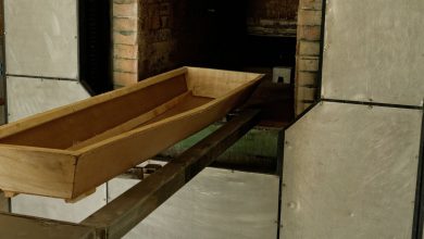 Ανεκδιήγητο μπέρδεμα στη Σάμο: Έκαψαν λάθος σορό – «Πριν πεθάνει, είπε να μη με κάψουν» δηλώνουν συντετριμμένα τα παιδιά της