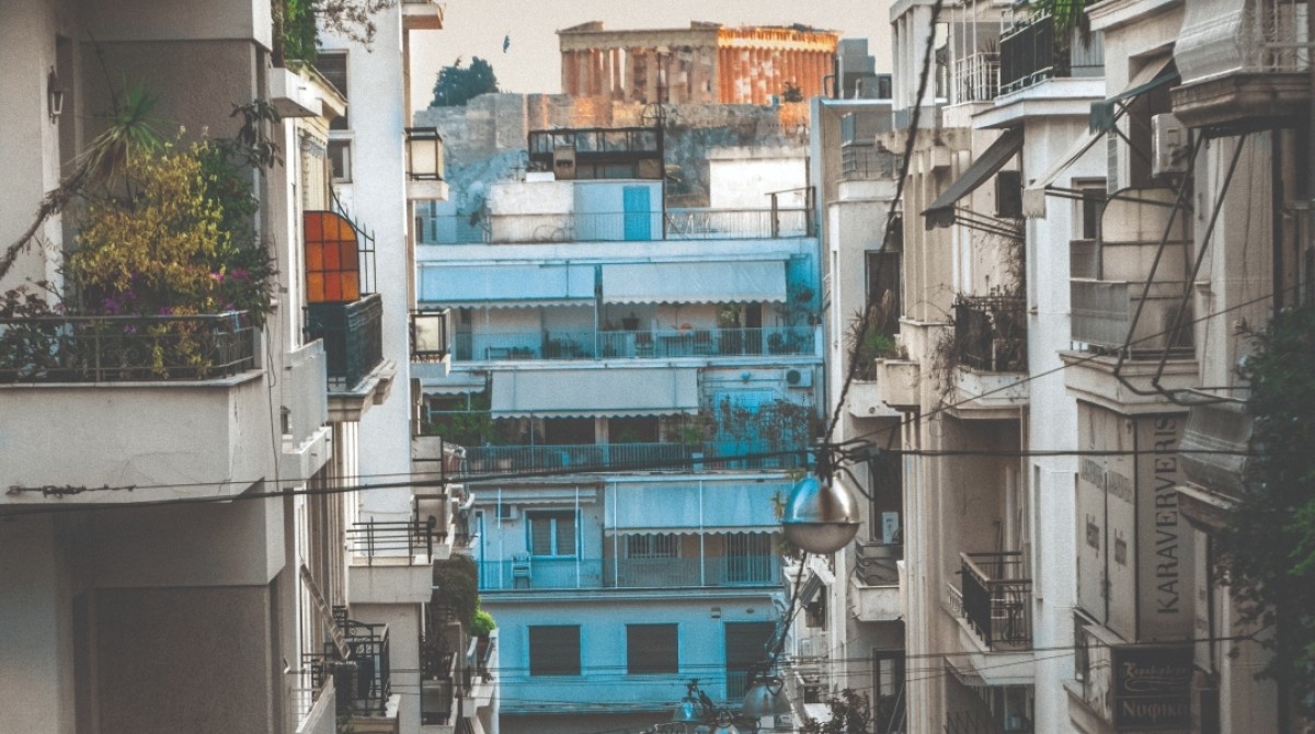 Το ρεύμα «καρφώνει» τα... δήθεν άδεια σπίτια – Στο στόχαστρο της Εφορίας 700.000 ακίνητα με ύποπτη κατανάλωση