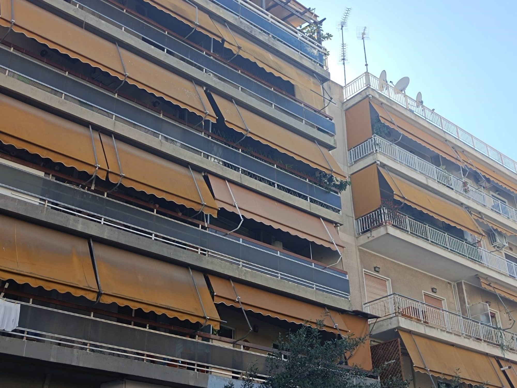 «Κατάθεση ψυχής» από τον παππού της 7χρονης που έχασε τη ζωή της στην Καλλιθέα:  «Μας έφυγε μέσα από τα χέρια μας, δώστε αγάπη στα παιδιά σας»