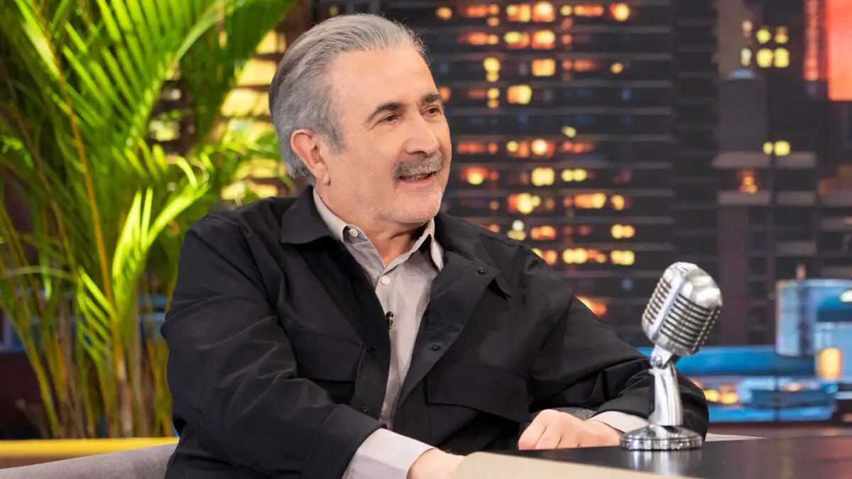 Τους τελείωσε με μία φράση ο Λάκης Λαζόπουλος «Η κυβέρνηση απαίτησε την απομάκρυνσή μου από το MEGA – Οποιον ενοχλεί, τον εξαφανίζουν»