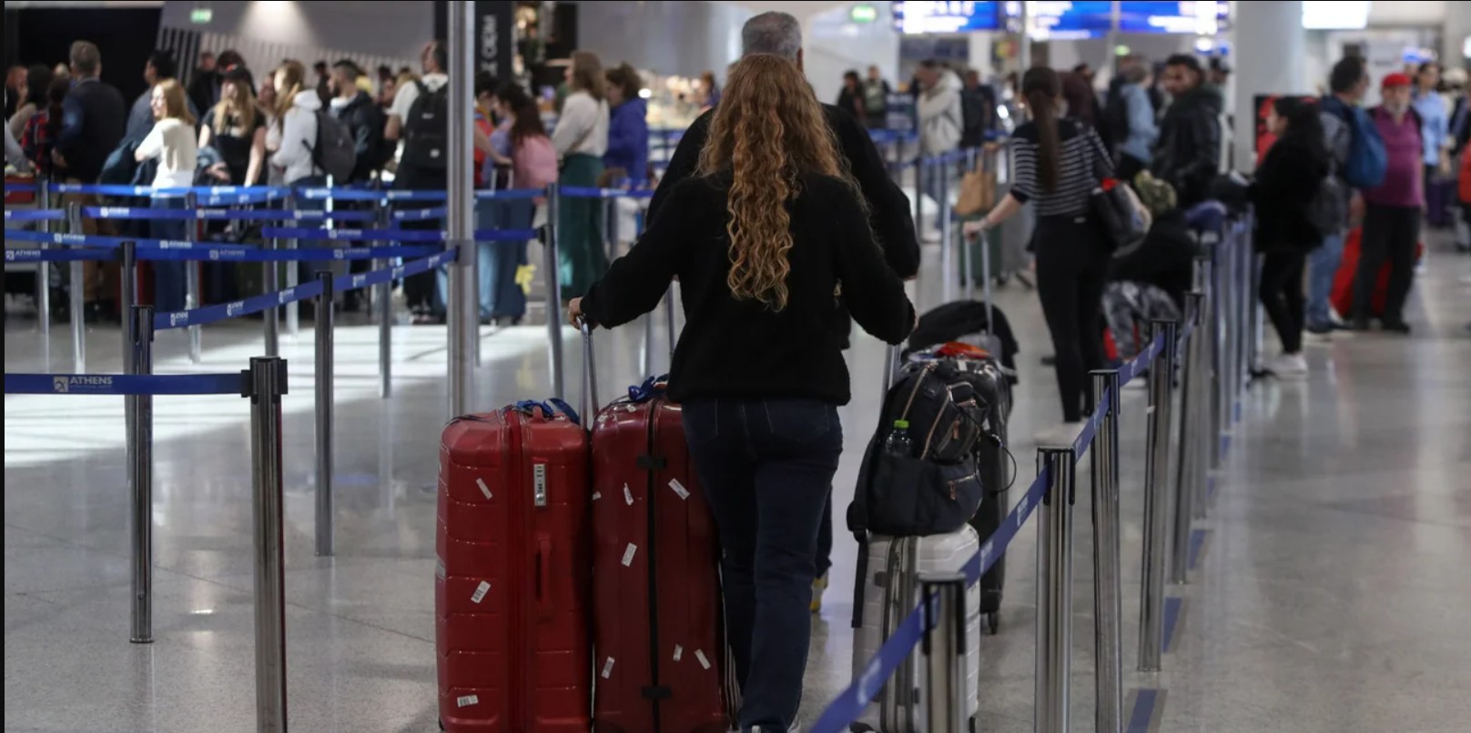 Πάτρα: «Μαϊμού» ταξιδιωτικός πράκτορας υποσχόταν φθηνά εισιτήρια για ανύπαρκτα ταξίδια