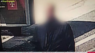 Εξελίξεις υπάρχουν στην υπόθεση με τον «Δράκο» στο Μαρούσι, με έξι ανήλικες κοπέλες να καταγγέλλουν τον άνδρα πως τις παρενόχλησε στη μέση του δρόμου.