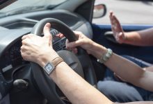 Σάλος στη Θεσσαλονίκη: Δάσκαλος οδήγησης έβαλε χέρι σε μαθήτρια – Συνελήφθη επ’ αυτοφώρω