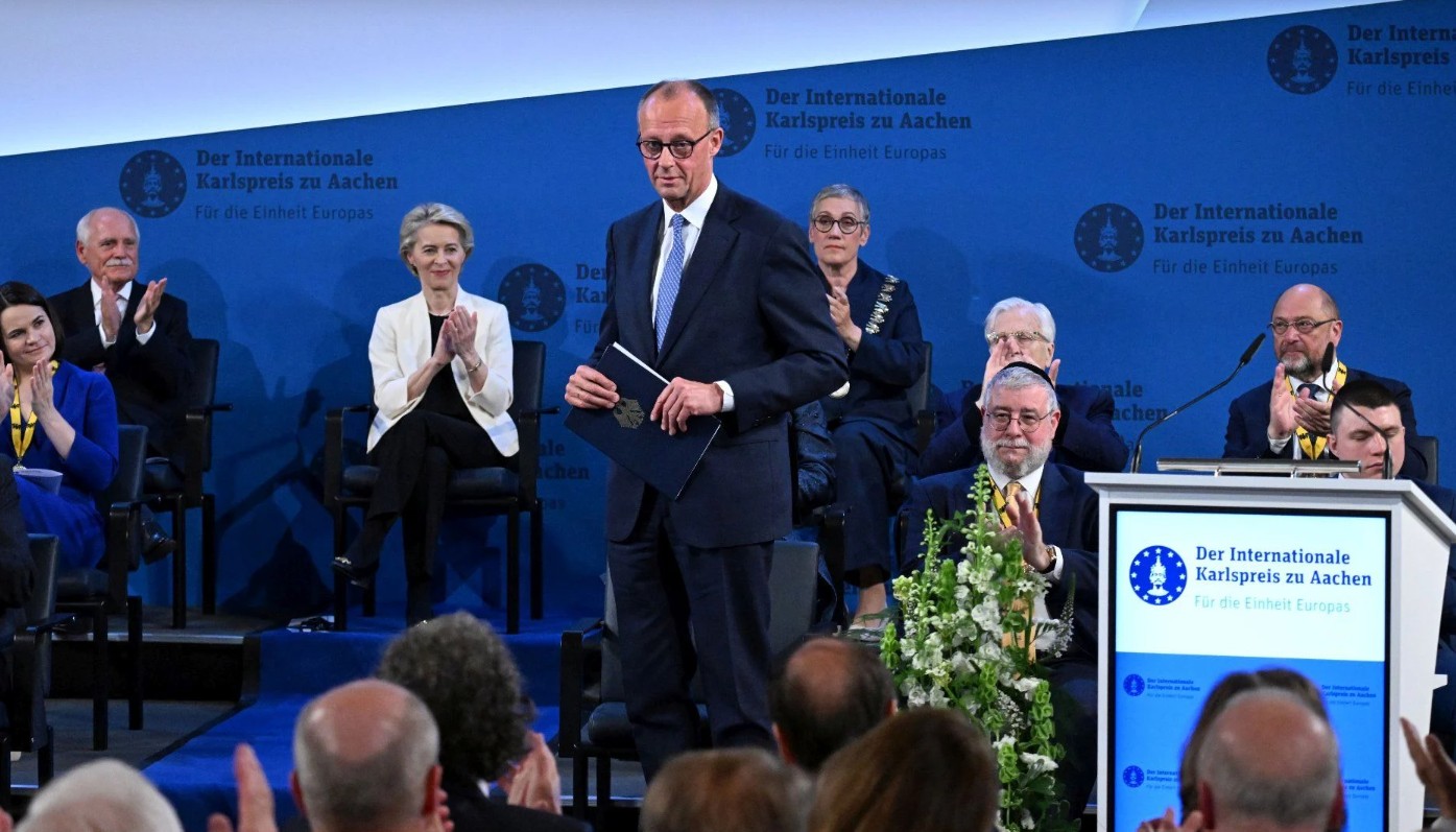 Μεγαλομανία σε πρώτο πλάνο – Ούρσουλα και Μερτς αναλαμβάνουν… σωτήρες της Ευρώπης