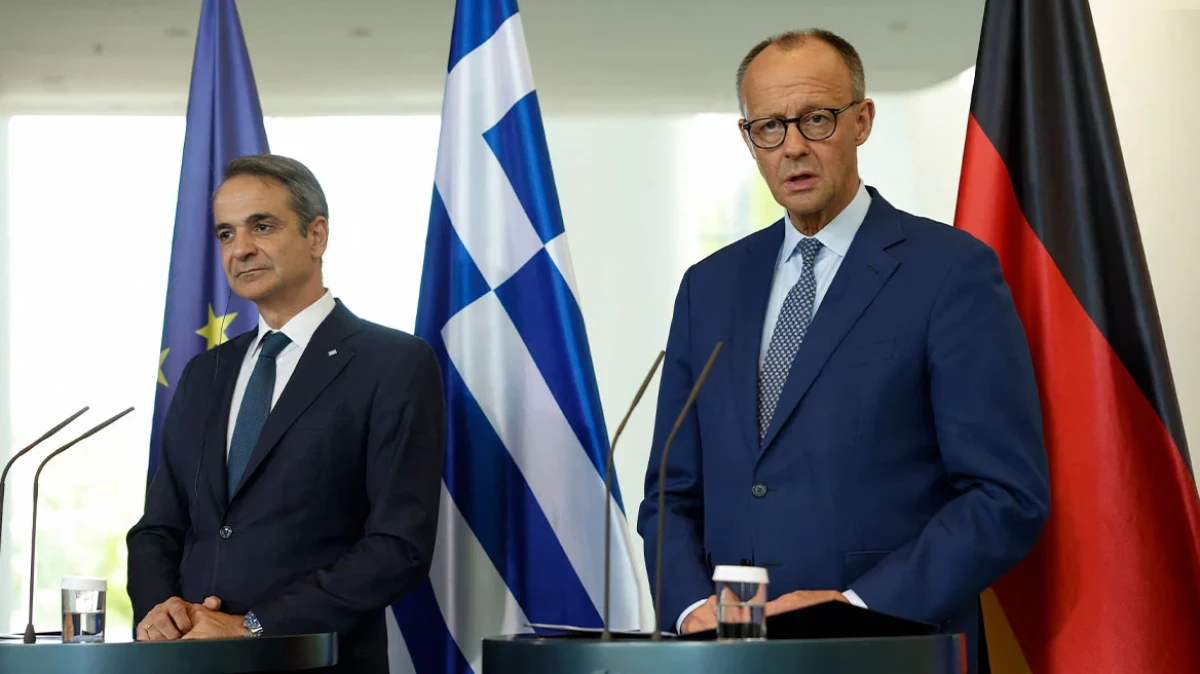 Με το βλέμμα στο πάτωμα ο Μητσοτάκης στον Μερτς – «Ναι σε όλα» για πρόσφυγες και Eurofighter - Καμία υπεράσπιση των εθνικών μας συμφερόντων