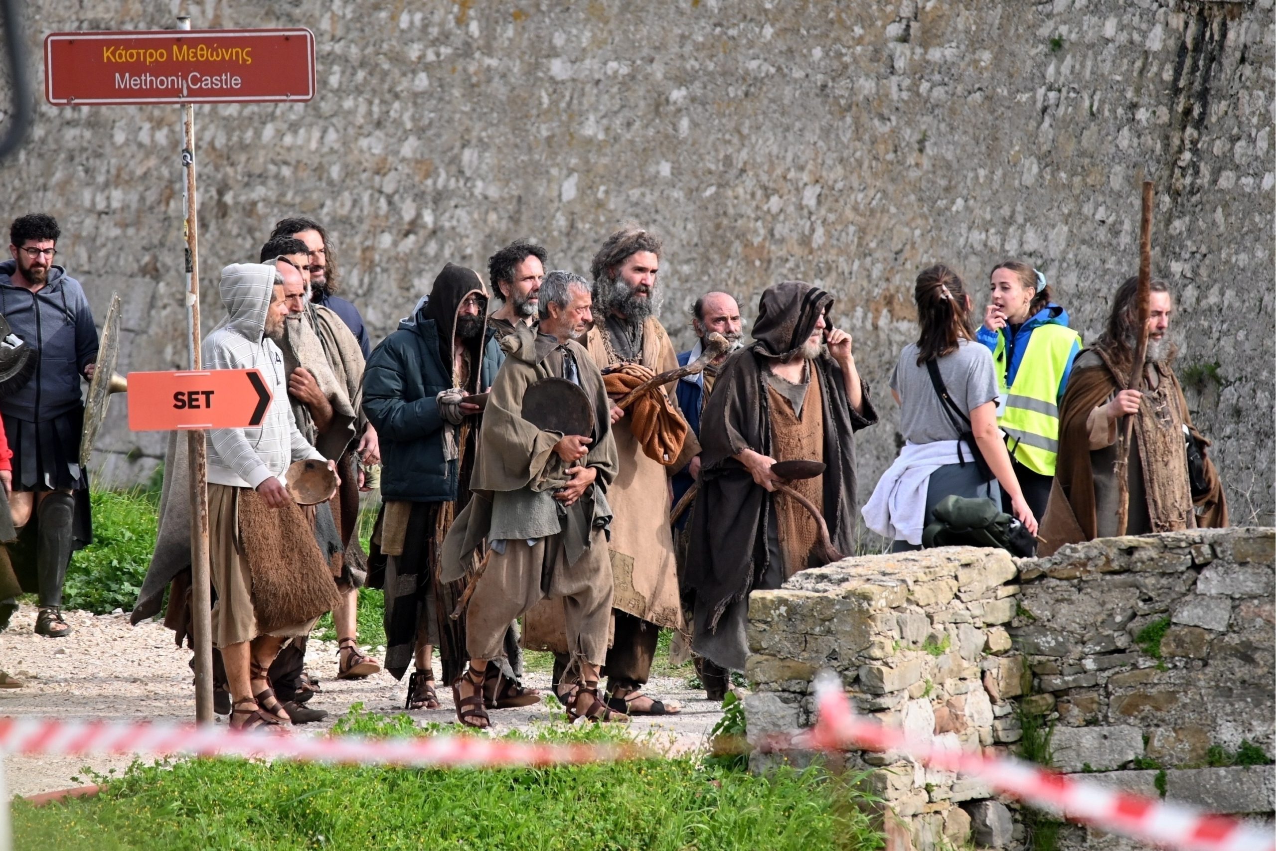 Variety: «Η Ελλάδα χρωστά 100 εκατ. ευρώ σε διεθνείς παραγωγές»– Πώς η Ελλάδα έγινε σκηνικό blockbusters αλλά ξέχασε να πληρώσει το εισιτήριο