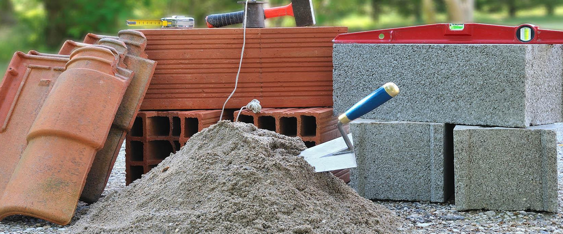 Τούβλα από «χρυσάφι»: Η ακρίβεια «πλήττει» και τα υλικά οικοδομών