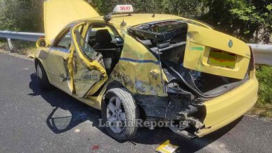 φοδρό τροχαίο ατύχημα σημειώθηκε το πρωί της Κυριακής 4 Μαΐου στην εθνική οδό Αθηνών – Λαμίας στο ρεύμα προς Λαμία και στο 153,5 χλμ μεταξύ Λιβανατών και Αρκίτσας, όταν ένα φορτηγό συγκρούστηκε με ταξί
