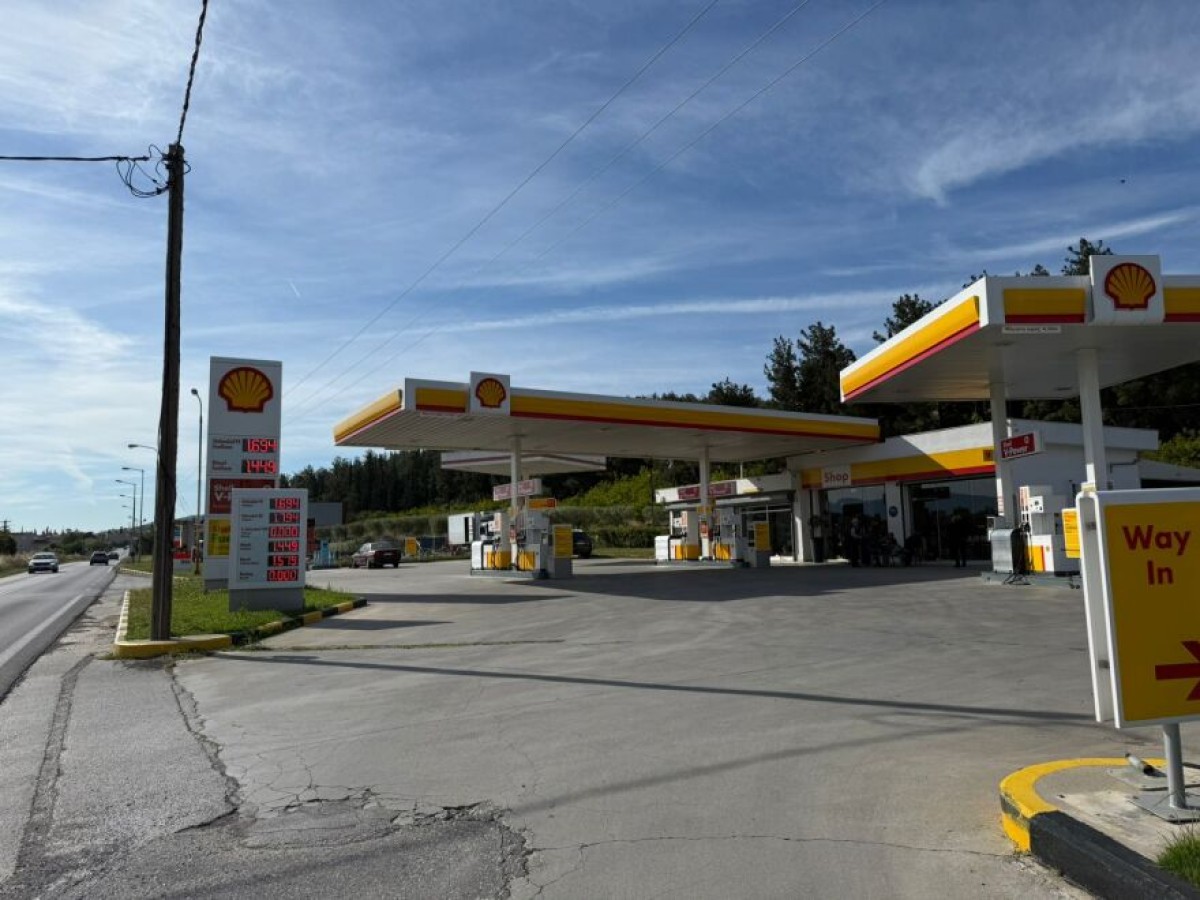 Θέρμη: Αυτό είναι το όχημα των Τούρκων μαφιόζων που άνοιξαν πυρ κατά στελεχών της ΕΥΠ έξω από πρατήριο καυσίμων (Βίντεο)