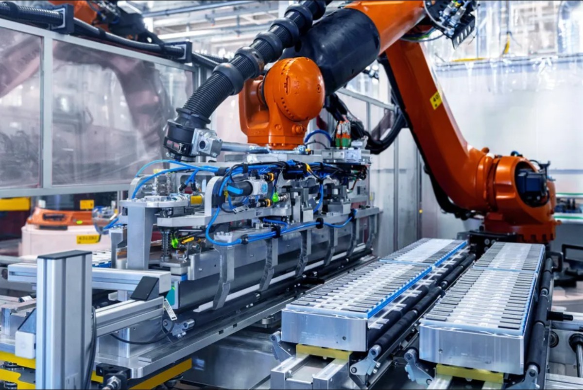 Thyssenkrupp: Καταρρέει ο ιστορικός βιομηχανικός «γίγαντας» της Γερμανίας-Σε τροχιά ριζικής «αναδιάρθρωσης» για να επιβιώσει