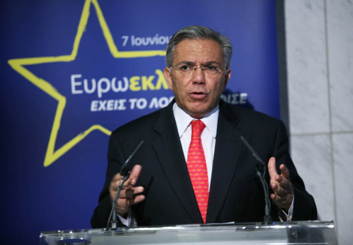 Η Ευρώπη χαρίζει... πολεμοφόδια στον Ερντογάν, κι εμείς χειροκροτούμε απ’ το θεωρείο-«Λάβρος» ο καθηγητής Ιωάννης Βαληνάκης κατά της εξωτερικής πολιτικής της κυβέρνησης