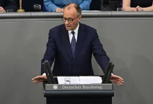 Μερτς: «Η Γερμανία θα αποκτήσει τον ισχυρότερο στρατό στην Ευρώπη» – Φοροαπαλλαγές στις υπερωρίες, εργασία μετά τα 67 και αλλαγές σε μετανάστευση και αγορά εργασίας