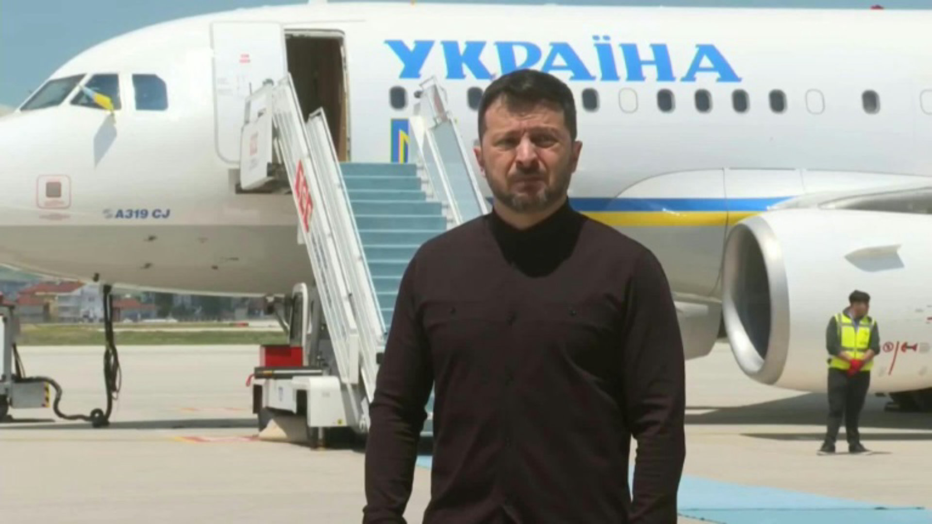 Ουκρανία: Όταν ο Ζελένσκι ήρθε αντιμέτωπος και «νίκησε»...γιαγιάδες- Ντροπιαστικές στιγμές για τον Ουκρανό πρόεδρο