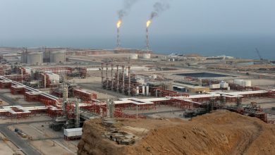 Οι διεθνείς αγορές ενέργειας εισέρχονται σε περίοδο έντονων αναταράξεων, καθώς οι τιμές του πετρελαίου σημείωσαν απότομη