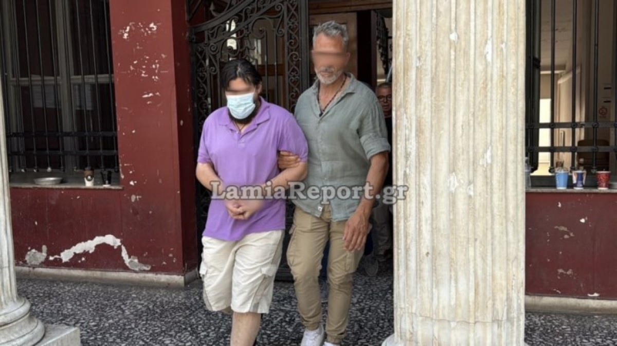 Στη φυλακή στέλνουν χωρίς δεύτερη κουβέντα τον 43χρονο που μαχαίρωσε μέχρι θανάτου τον 59χρονο Δημήτρη Τσαδήμα στη Λαμία.