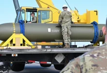 Η πανίσχυρη αμερικανική διατρητική τηλεκατευθυνόμενη βόμβα GBU-57A/B, όπως είναι γνωστή, είναι ο κορυφαίος στρατιωτικός λόγος