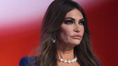 Σε μια προσπάθεια να βάλει φρένο στις… φήμες που φούντωσαν μετά την αποκάλυψη της στήλης ότι η Κίμπερλυ Γκίλφοϊλ το ξανασκέφτεται