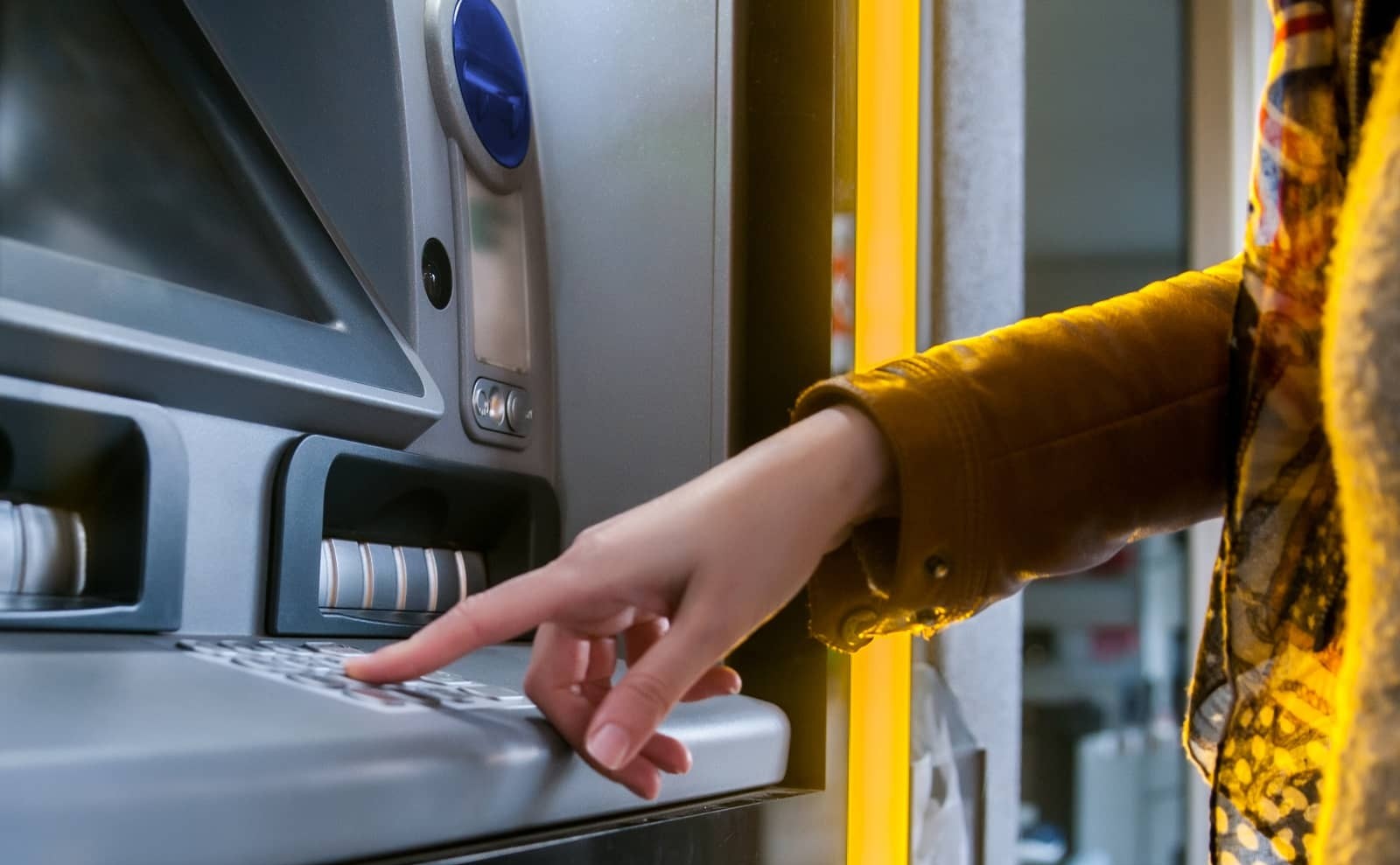 Με την έλευση του καλοκαιριού και την αύξηση των μετακινήσεων, πολλοί πολίτες αφήνονται στη ραστώνη των διακοπών