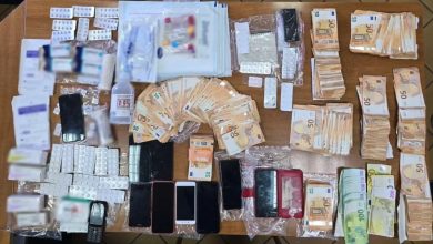 Στα χέρια της ΕΛ.ΑΣ. κύκλωμα με «μαϊμού» αναπηρικά επιδόματα – Η «εγκέφαλος», τα συνθηματικά και η ζημιά για το ελληνικό Δημόσιο