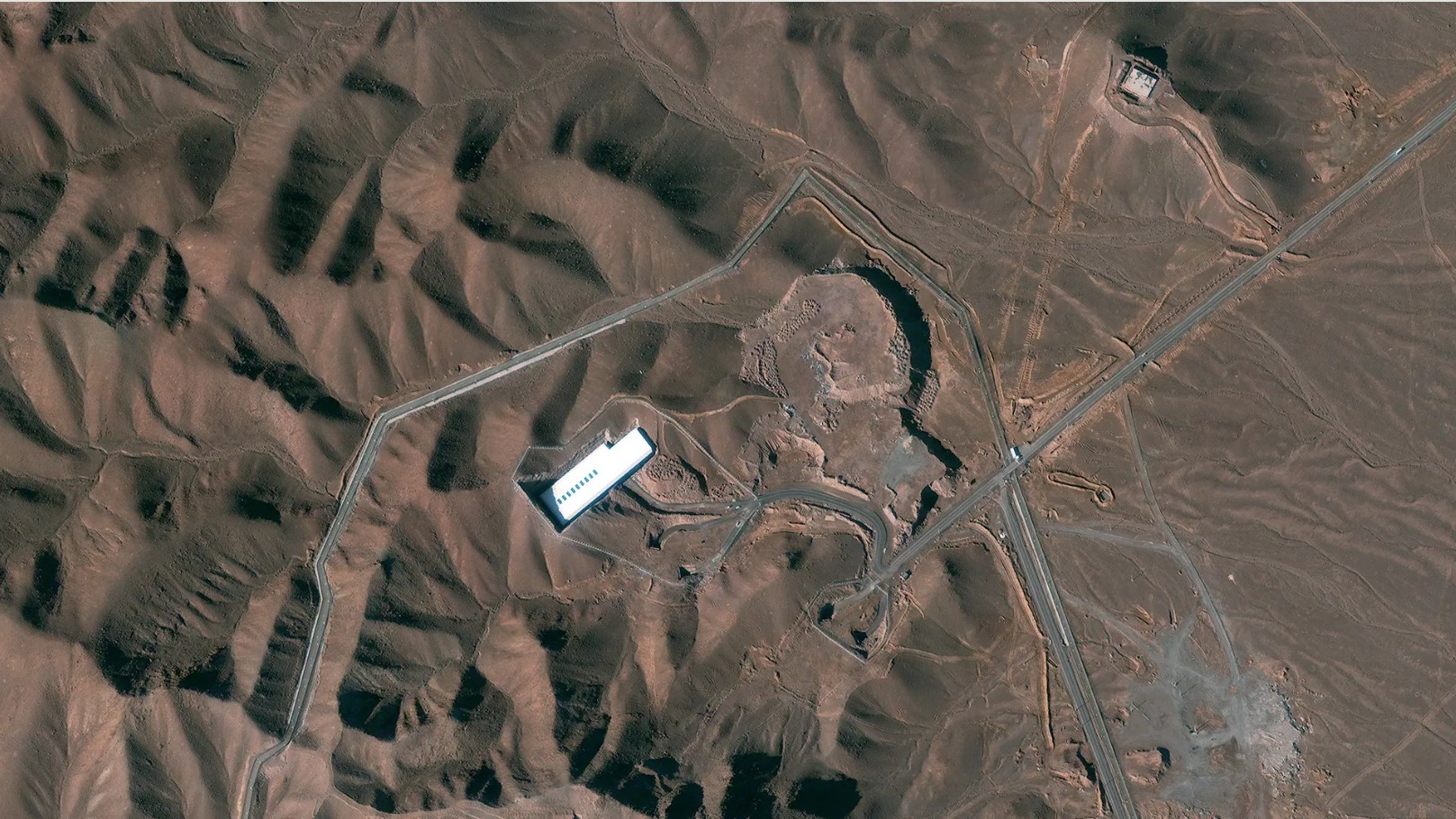 Η υπόγεια πυρηνική εγκατάσταση Fordow στο Ιράν παραμένει ένα από τα πλέον αδιαφανή και επίμαχα σημεία του ιρανικού πυρηνικού προγράμματος.