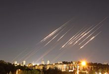 Σε φάση πλήρους στρατιωτικής κλιμάκωσης εισέρχονται οι σχέσεις Ισραήλ – Ιράν, καθώς η ισραηλινή Πολεμική Αεροπορία εξαπέλυσε