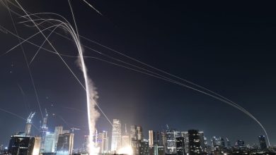 Νέα έκρηξη βίας μεταξύ Ισραήλ και Ιράν με δεκάδες νεκρούς – Την ίδια στιγμή που ο Τραμπ δήλωνει αισιόδοξος ότι η αιματοχυσία μπορεί να σταματήσει