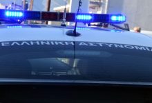 Πετρούπολη: Συνελήφθη ο 39χρονος νταής που ξυλοκόπησε την 46χρονη επειδή δεν έκανε πίσω το αυτοκίνητό της