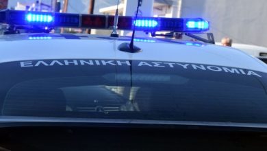 Πετρούπολη: Συνελήφθη ο 39χρονος νταής που ξυλοκόπησε την 46χρονη επειδή δεν έκανε πίσω το αυτοκίνητό της