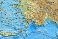 Ισχυρή σεισμική δόνηση, 5,8 βαθμών της κλίμακας Ρίχτερ, σημειώθηκε λίγο μετά τις 2:00 τα ξημερώματα μεταξύ Ρόδου και Τουρκίας.