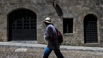 Συναγερμός στη Ρόδο: Τουρίστας γλίστρησε και έπεσε σε γκρεμό – Δραματική επιχείρηση διάσωσης από την Πυροσβεστική